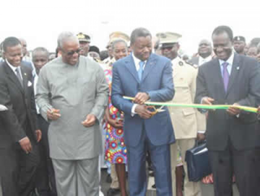 Inauguration du poste de contrôle juxtaposé à NOEPE